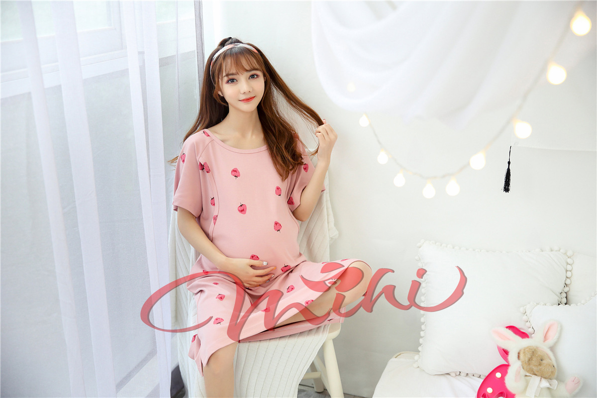 Váy / Đầm ngủ bầu, váy / đầm ngủ cho con bú dâu tây hồng