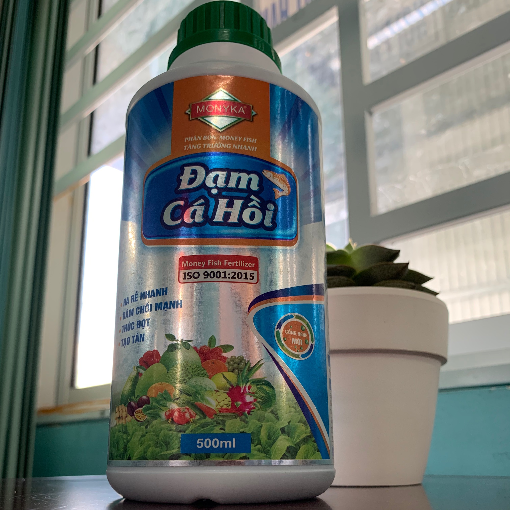 Đạm cá hồi Monyka 500ml