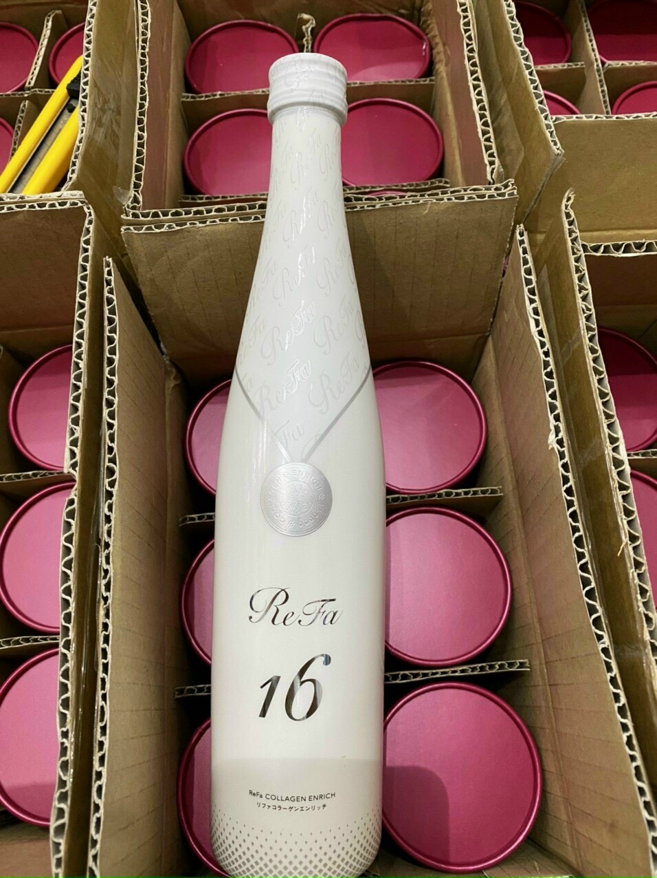 Hộp nước đẹp da collagen enrich refa 16 480ml nhật bản