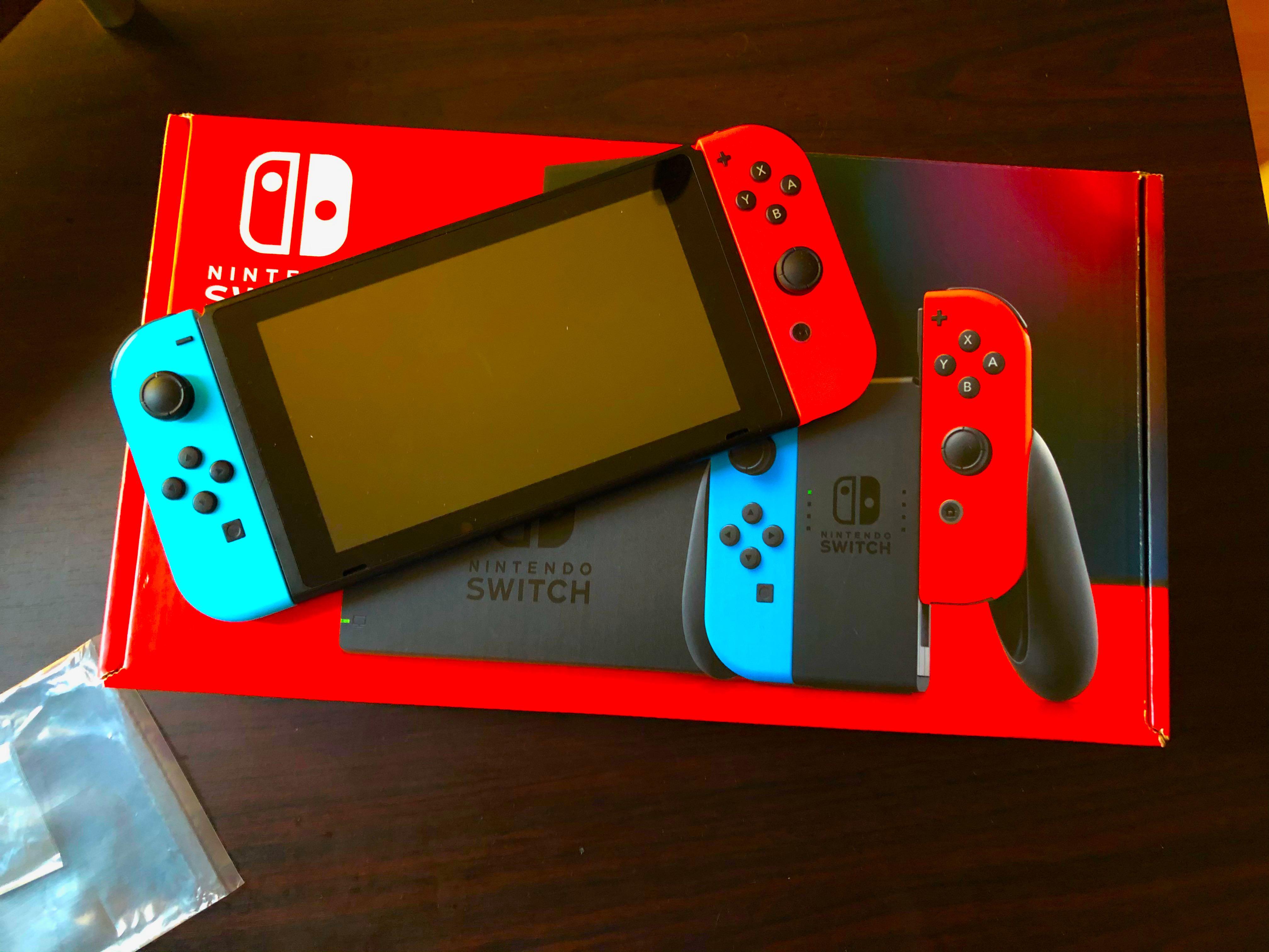 Nintendo Switch V2 NEON FULLBOX (2ND) LIKENEW + Switch V2 hack FULLGAME