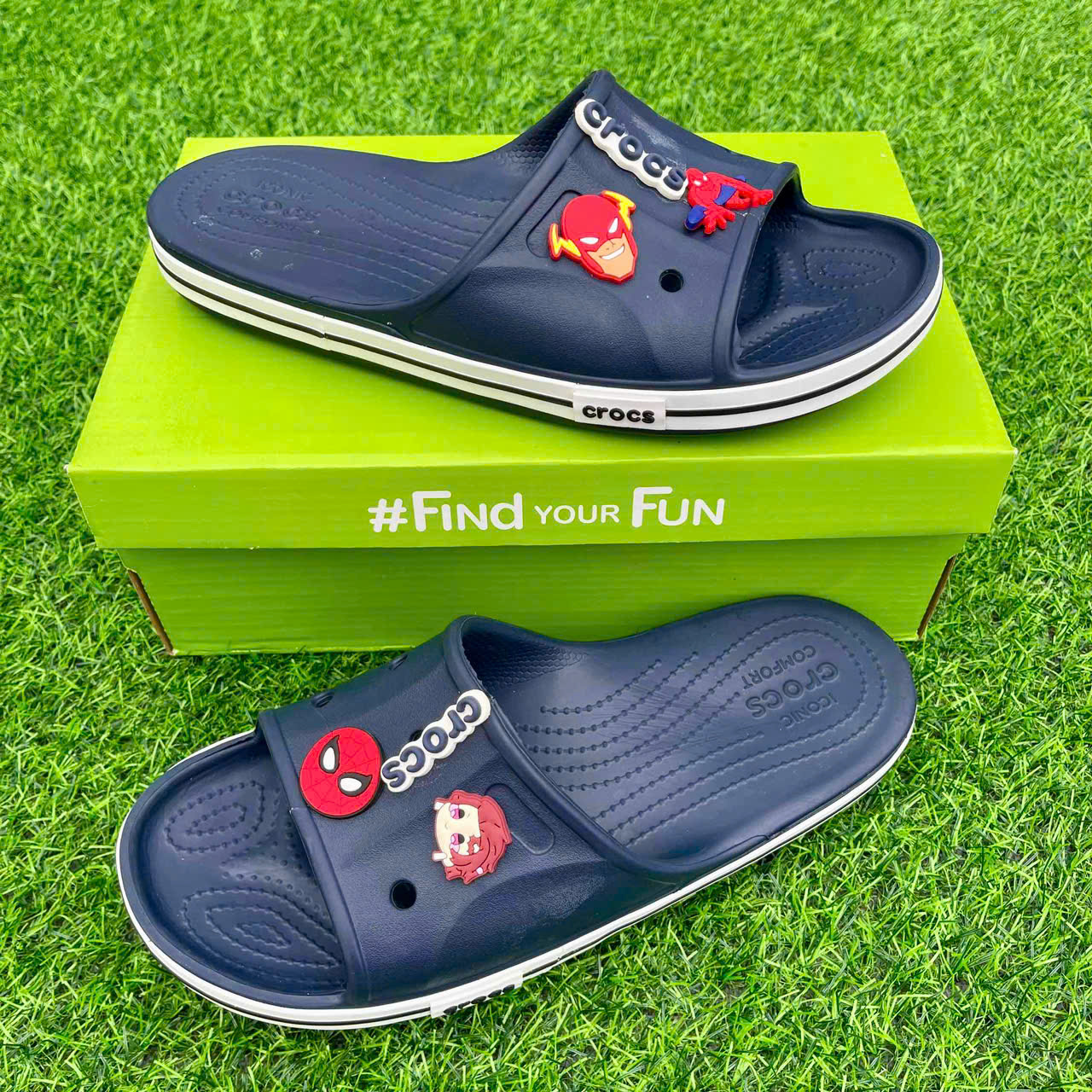 Dép quai ngang Unisex Crocs Bayaband màu xanh đen, hàng chính hãng có lỗi cắt đã fix, đi chơi bao đẹ