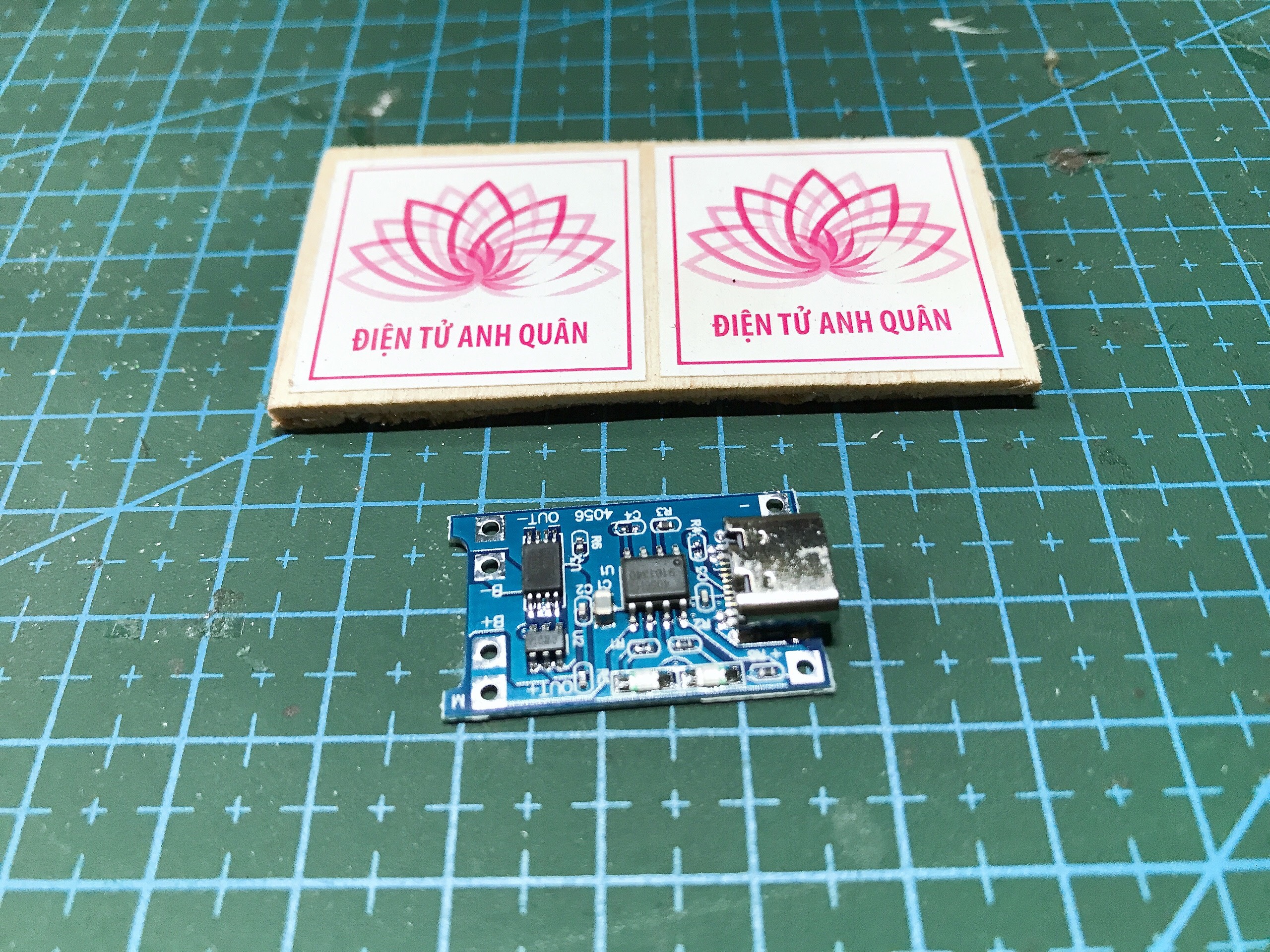 Mạch sạc pin lithium-ion 18650 3.7v tp4056 usb type-c.