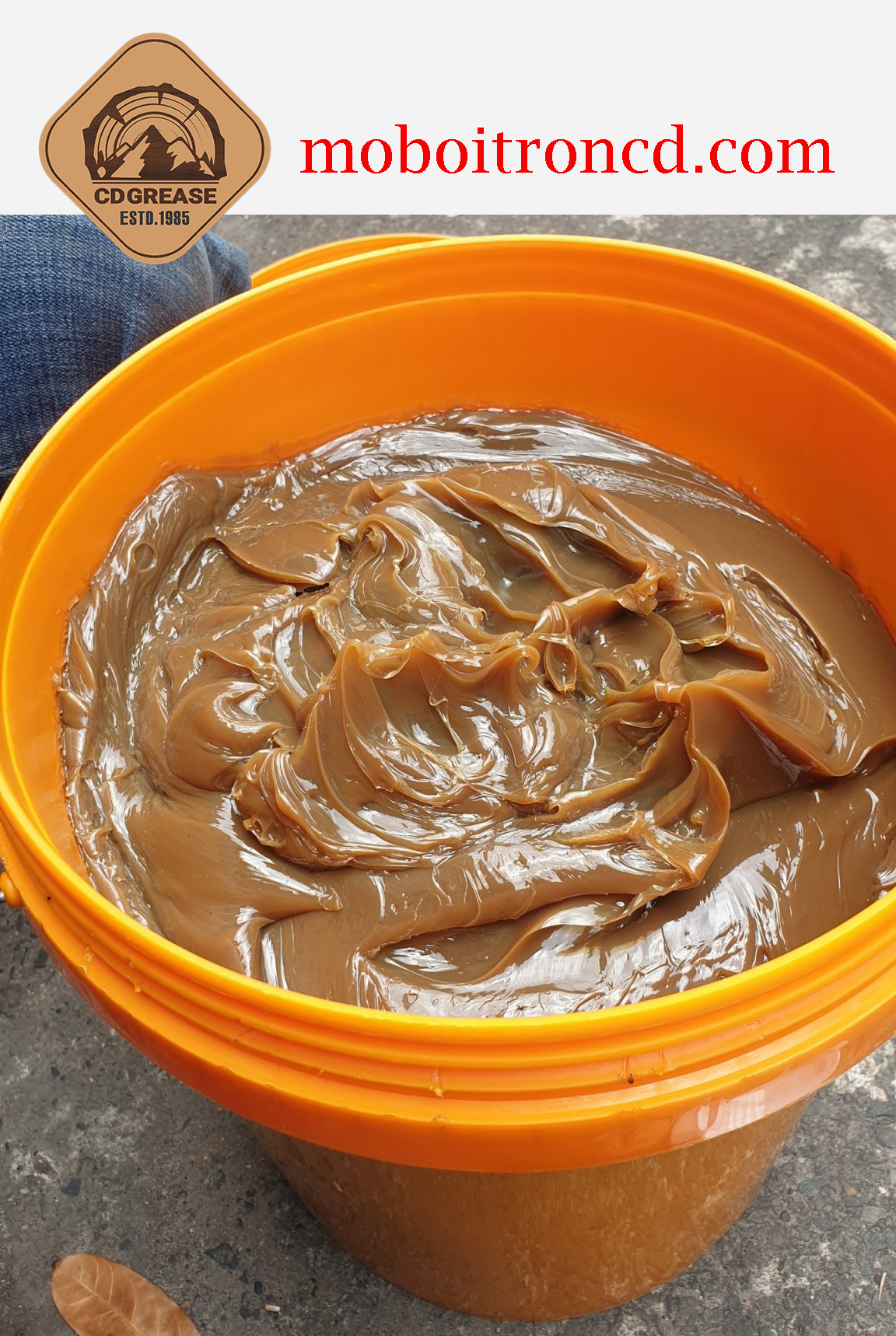 Mỡ bôi trơn chịu nhiệt vàng sậm Y90VP xô 15kg (mỡ vàng đặc)