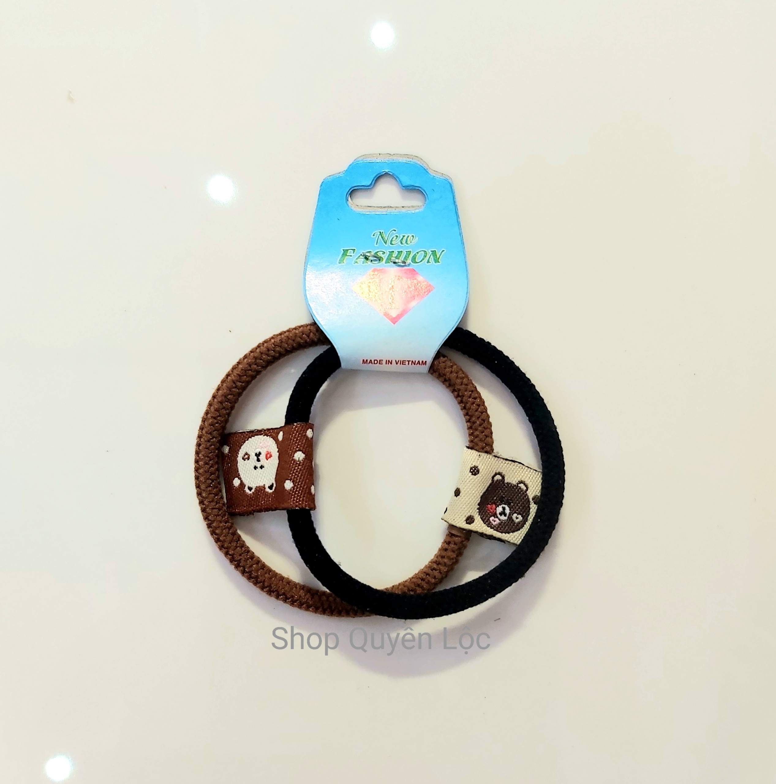 Dây Buộc Tóc Scrunchies thun hình gấu thêu nhỏ xinh