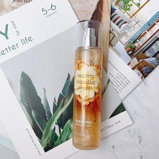 Body mist - Xịt thơm toàn thân Bath & Body Works - BBW mùi Warm Vanilla Sugar chứa nhũ lấp lánh