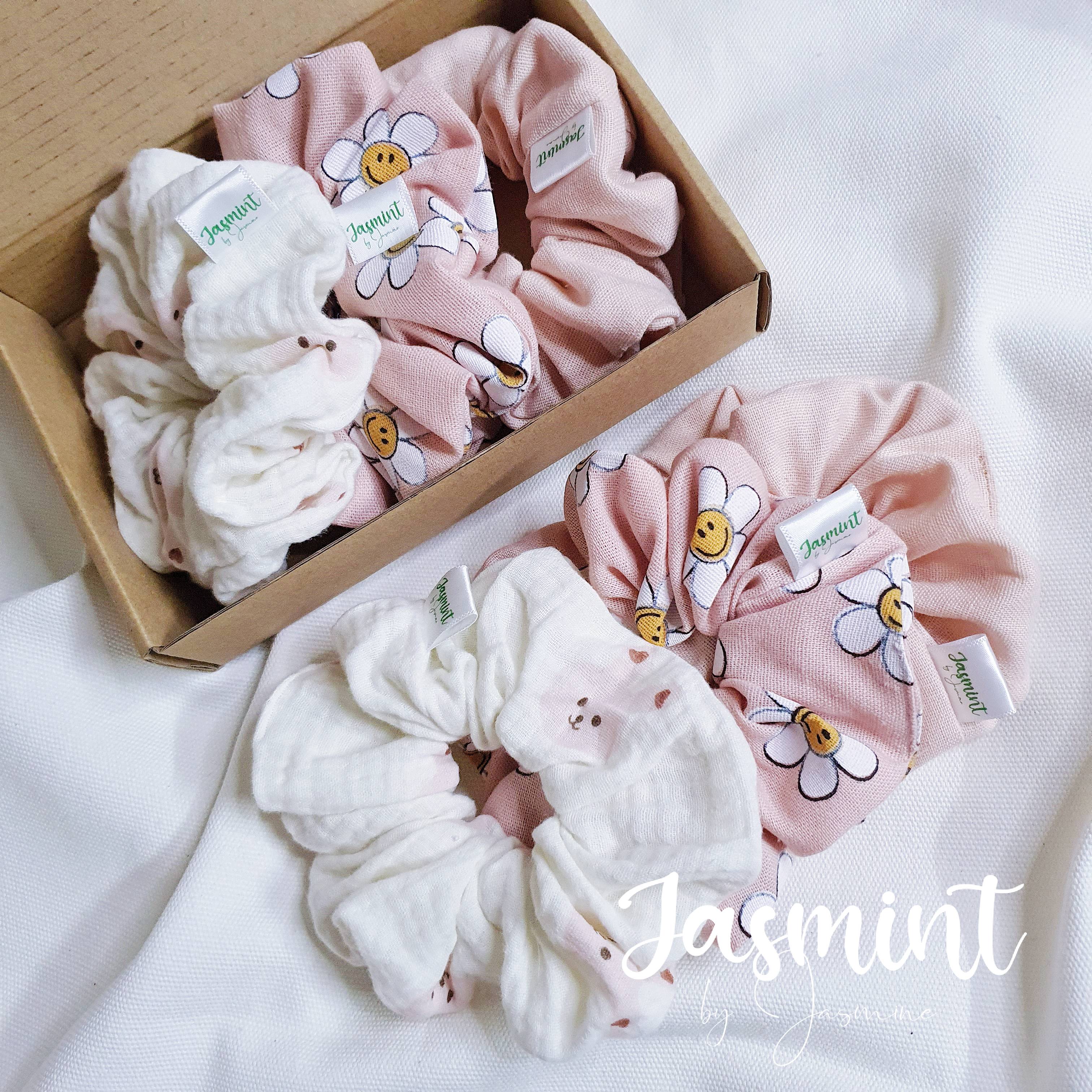 Scrunchies Đồ cột tóc, dây buộc tóc vải muslin thỏ hồng tai tim, hoa mặt cười và hồng pastel chất linen mềm Jasmint