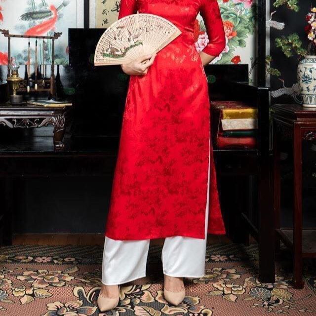 Áo dài cưới cô dâu học sinh nữ đi học may sẵn áo dài gấm hoa đỏ trắng cổ cao đính ngọc dự tiệc cưới lễ tết đẹp AD90158