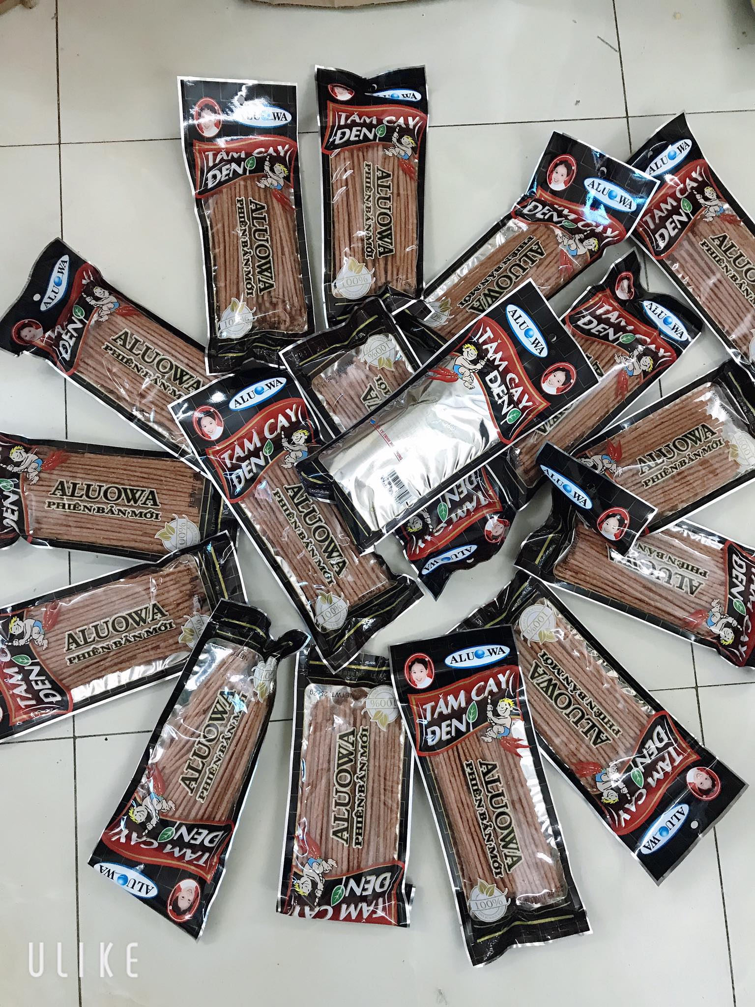 SỈ THÙNG 50 GÓI BIM BIM TĂM CAY ĐEN HÀNG VIỆT NAM SIÊU NGON