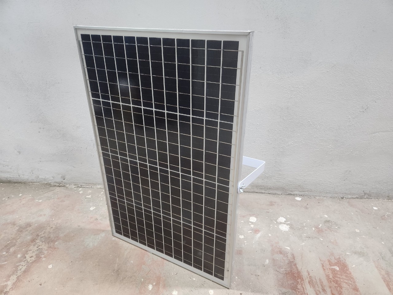 Tấm pin năng lượng mặt trời 50w 6v - 60w 6v