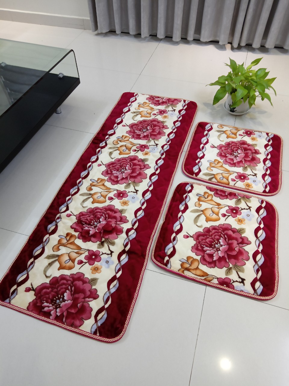 Đệm ghế nhung, thảm ghế nhung nỉ trần 3 món loại đẹp - Mặt sau chống trơn trượt