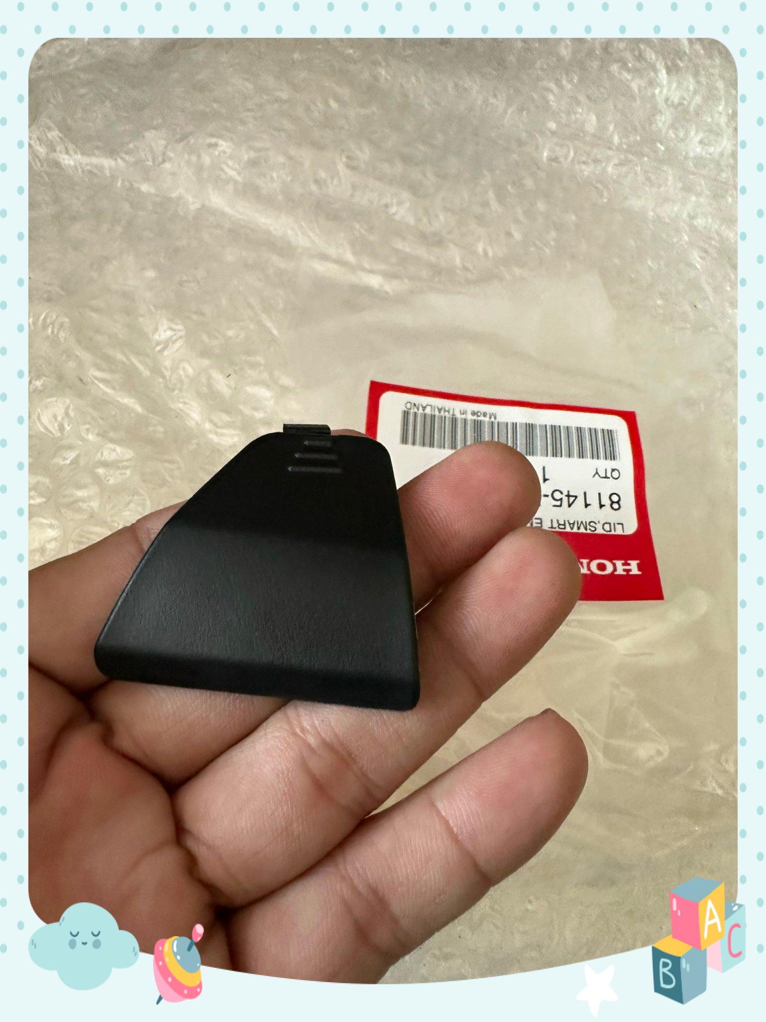 Nắp khẩn cấp yếm khóa vario click 150 đời 2018 - 2023