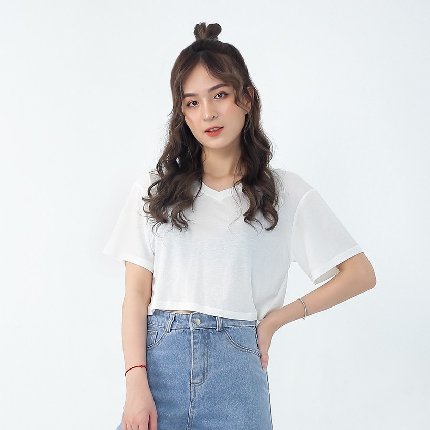 Áo croptop form rộng cổ tim - GEN J