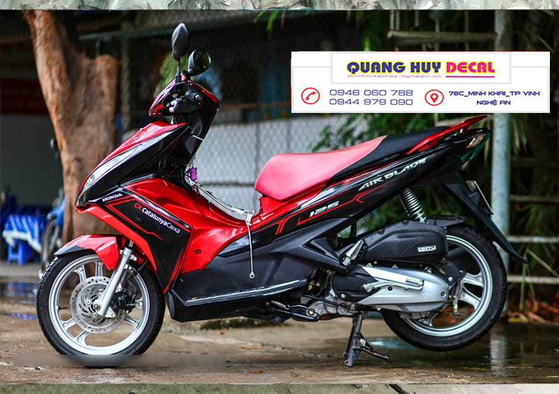 Tem trùm Air Blade đen chỉ đỏ - Độ dán team trùm decal xe máy Air Blade đen chỉ đỏ - Team trùm decal xe máy Air Blade rẻ đẹp và chất
