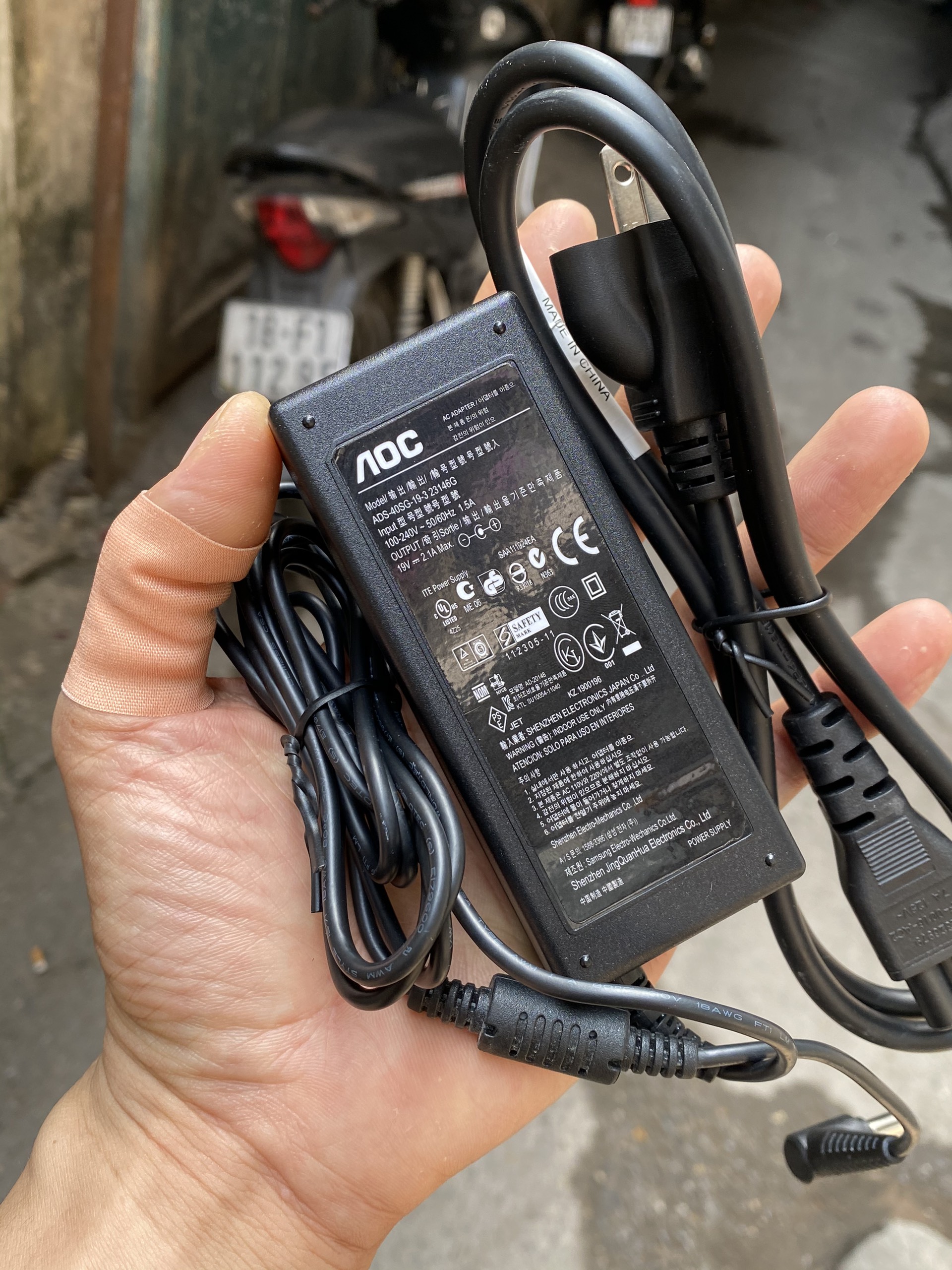 Dây nguồn màn hình AOC 19v 2.1A bảo hành 12 tháng 1 đổi 1