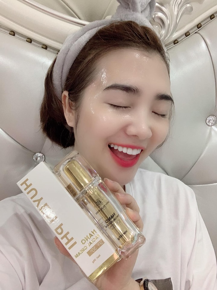 Kem face nano Huyền Phi