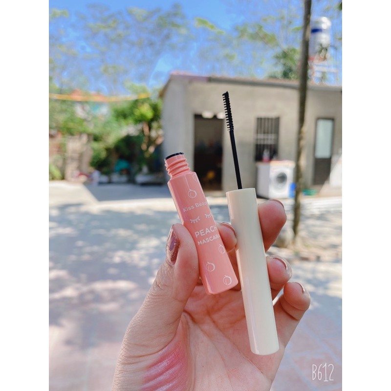 Mascara siêu mảnh đào hồng