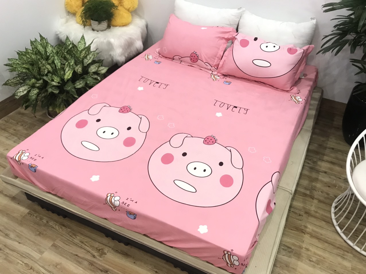 Bộ ga gối 3 món 1m6x2m và 1m8x2m mẫu heo hồng kute
