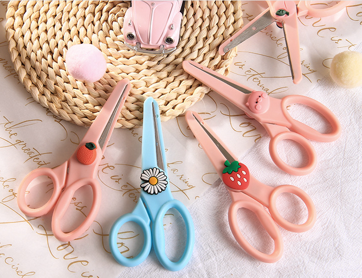 Kéo thủ công, kéo cắt giấy dễ thương