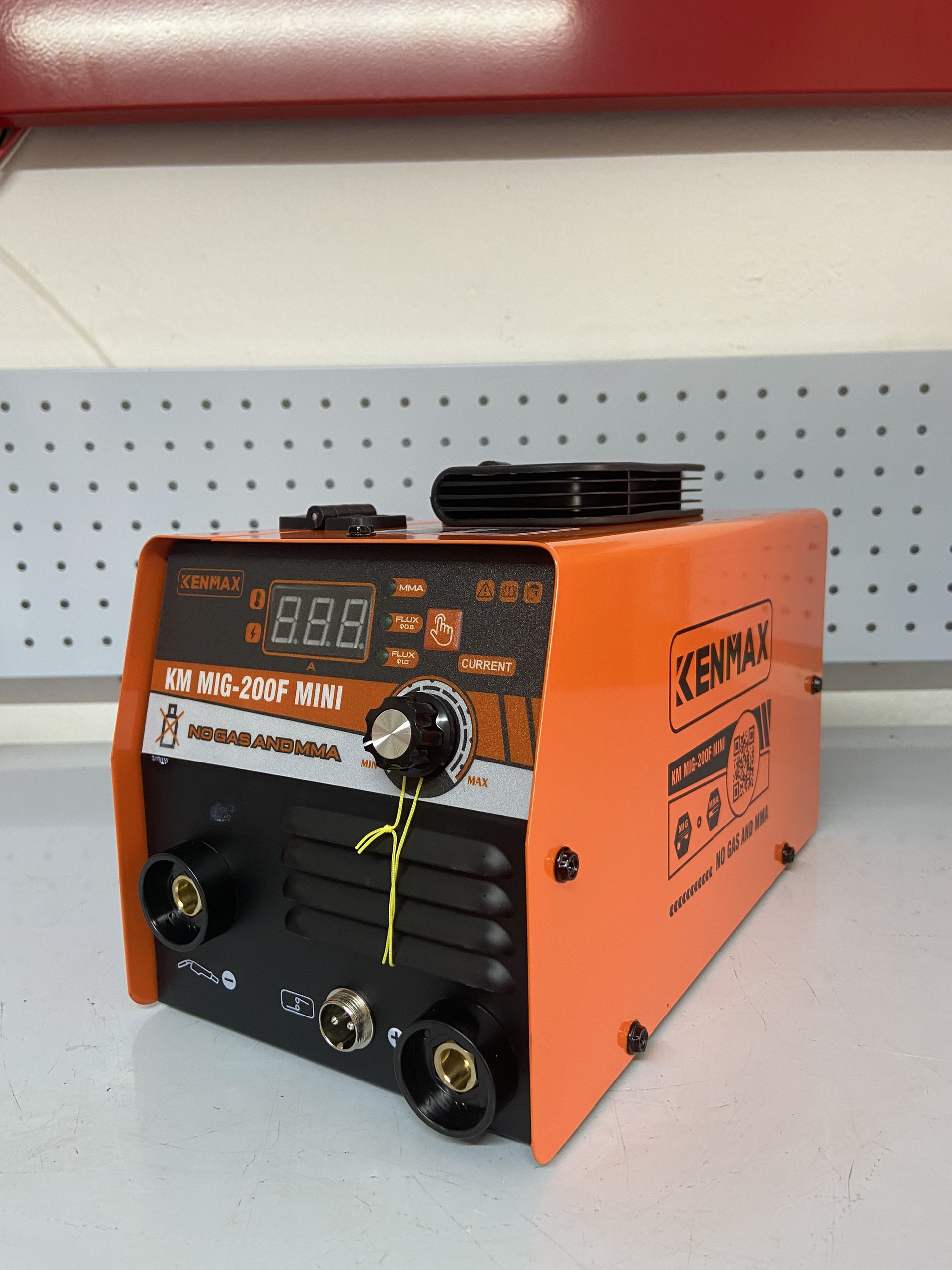 Máy hàn mig kenmax 200f mini model 2022