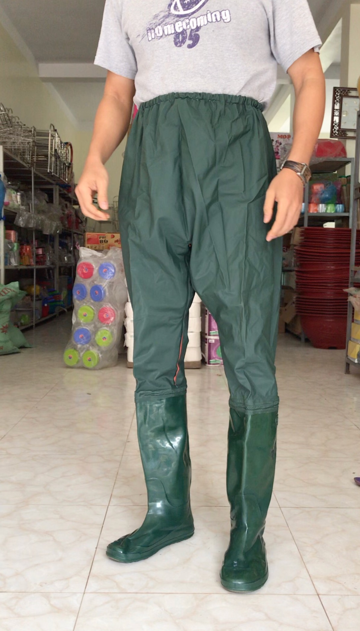 Ủng Quần 2 Lớp Chống Nước Dài Đến Bụng Đủ Size 35-43