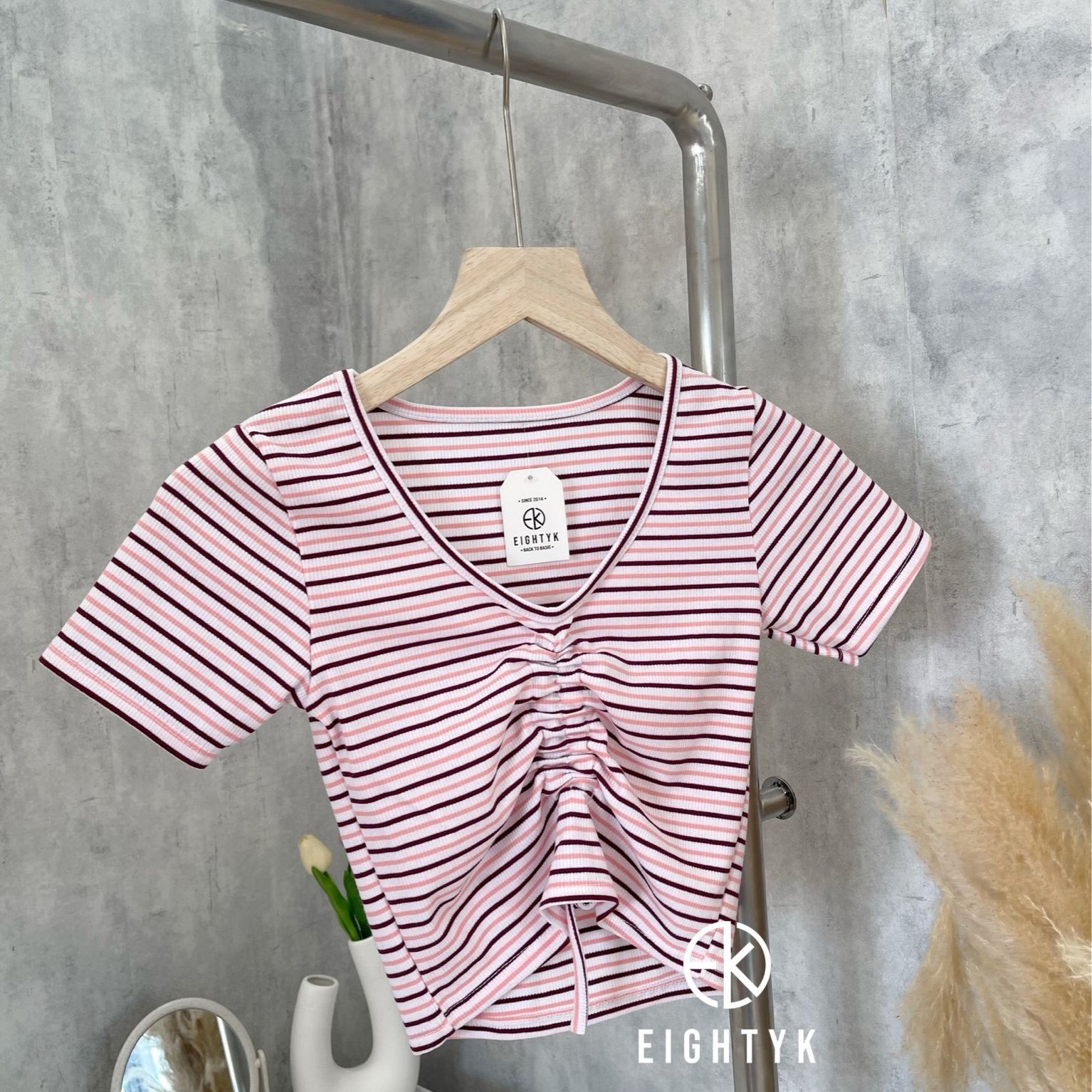 Eightyk áo croptop tay ngắn dây rút sọc
