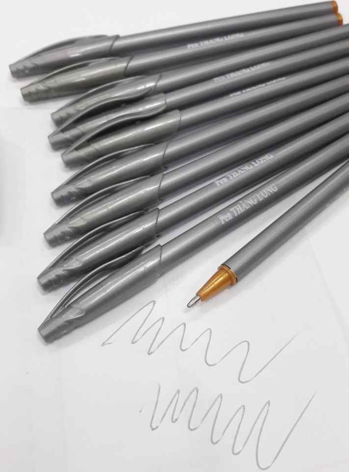 Bút bạc Thăng Long viết lên vải, da, simili, giấy... Silver Ink Point Pen ( bịch 10 cây)