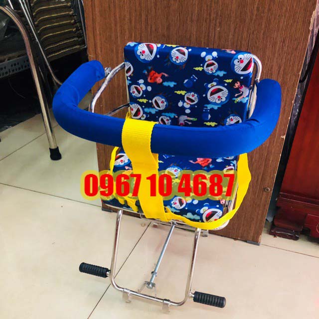 Ghế ngồi xe máy có vòng bảo vệ cho bé Xe Số
