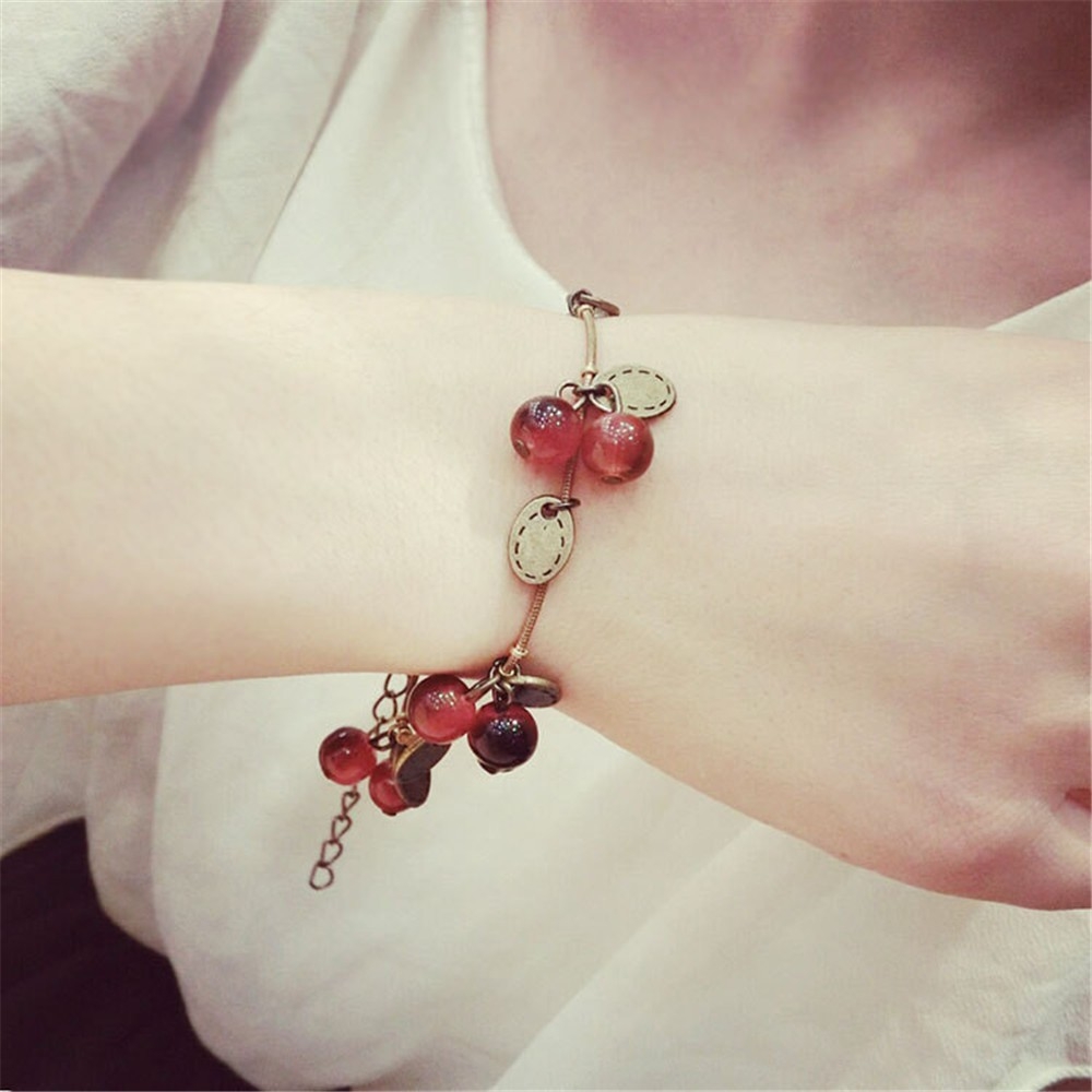 Lắc tay cherry vintage