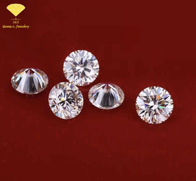 Kim cương nhân tạo Moissanite - size 5.4mm (0.6ct) - Màu trắng - Giác cắt tròn - full kiểm định