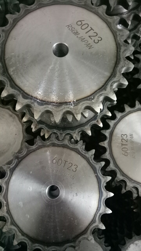 Nhông đơn có gù 60B Bánh răng xích 60 B, nhông xích 60B, đĩa xích