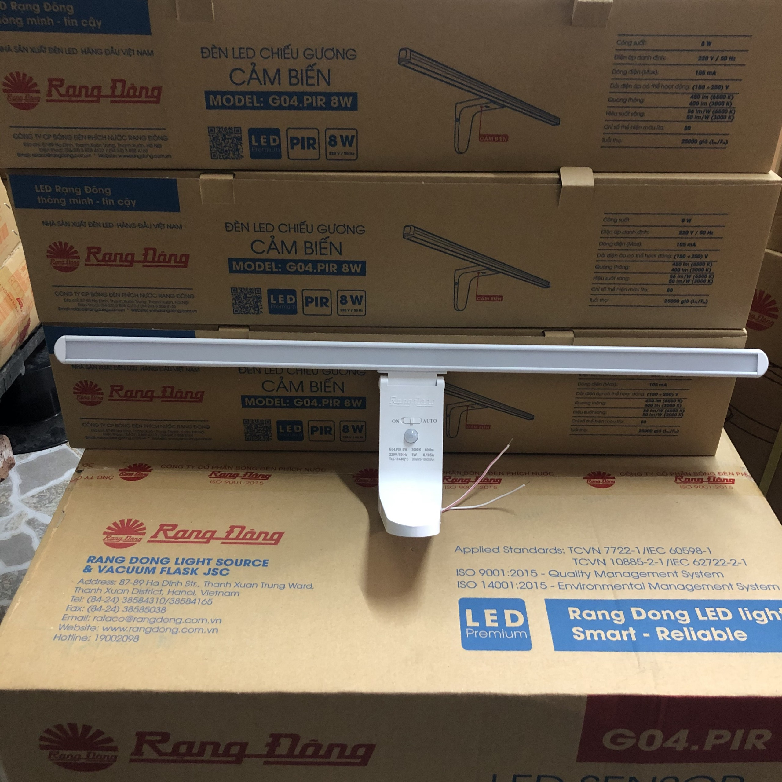 Đèn led gương cảm biến 8w rạng đông