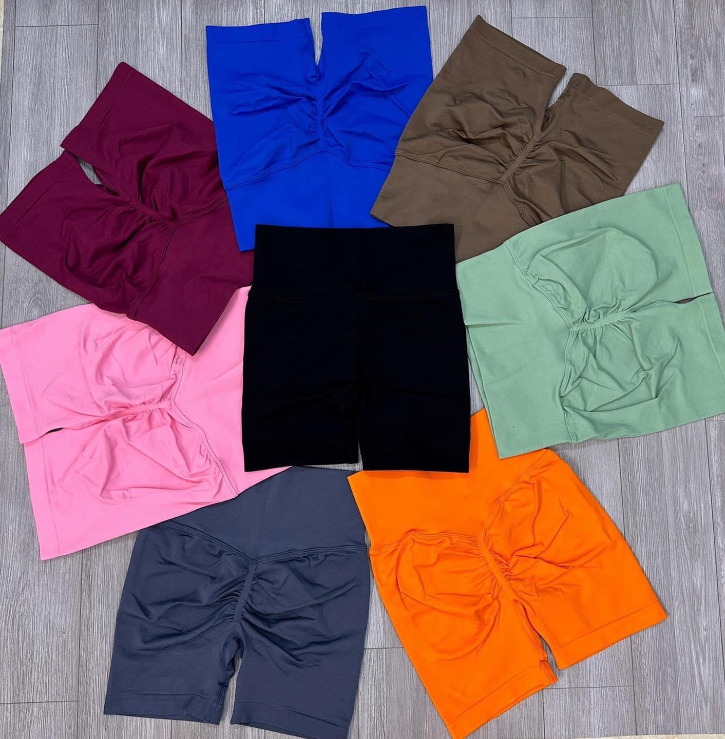Quần đùi mitao chun mông mặc tôn vòng 3 lắm nha