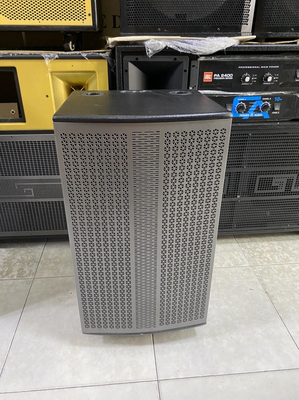 Vỏ thùng dành ráp loa kéo 3 tấc
