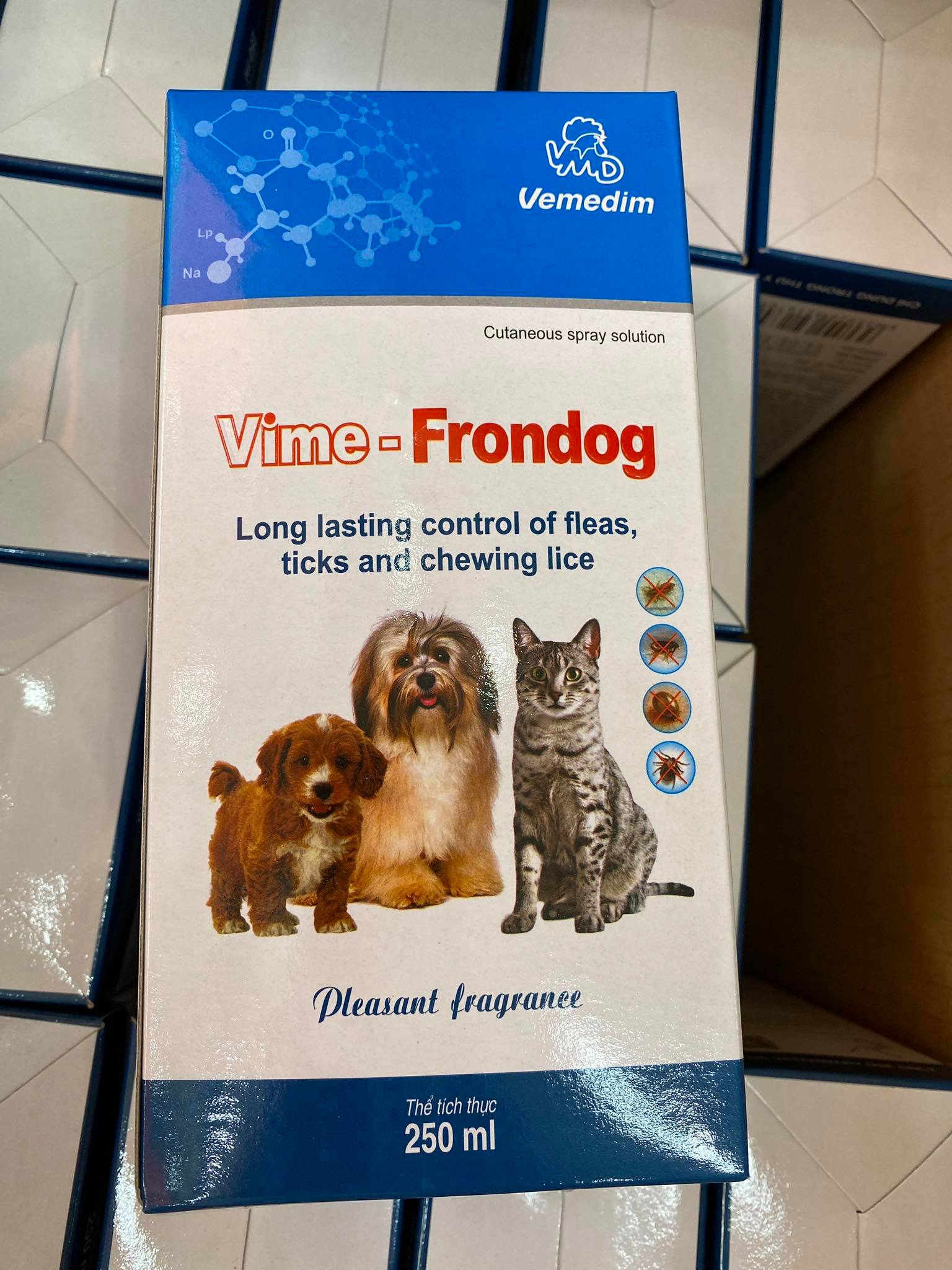 [HCM]Vime- FRONDOG thuốc xịt trị ve bọ chét ở Chó Mèo