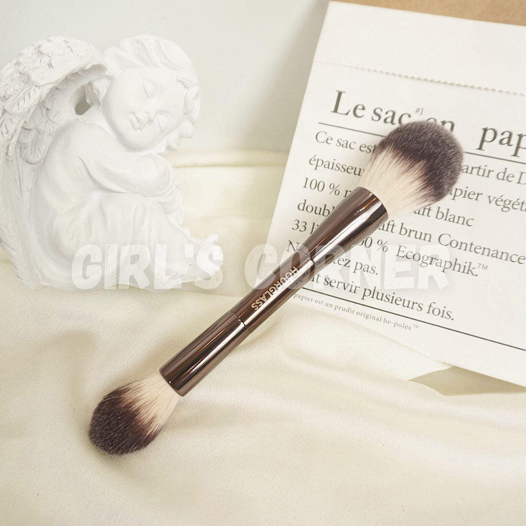 Cọ phủ 2 đầu Hourglass Veil™ Powder Brush