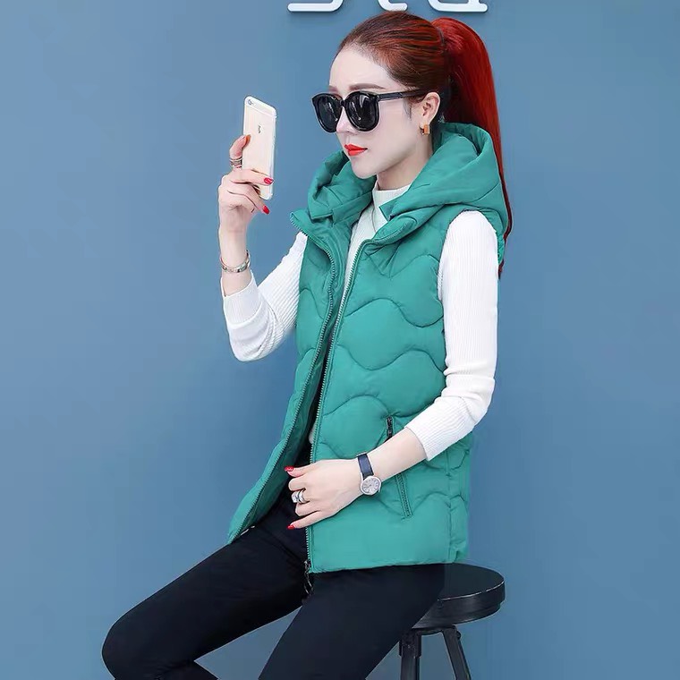 Áo khoác phao sát nách có mũ mẫu mới nhất 2020