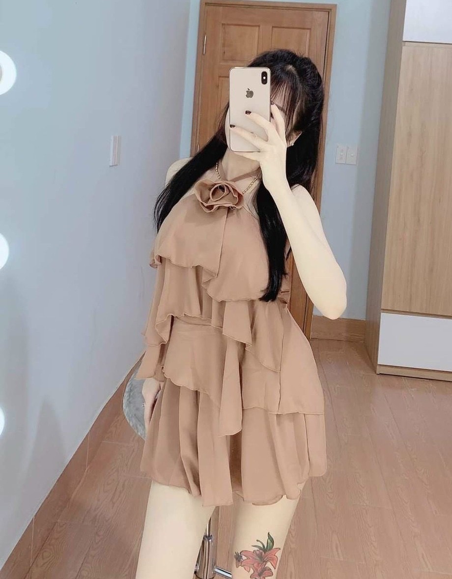 Đầm yếm tầng siêu xinh cho các nàng đây