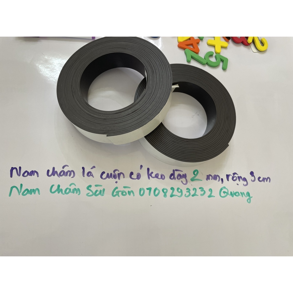 Nam châm lá cuộn dày 2mm dài 1m, 3m, 5m có keo tiện ích