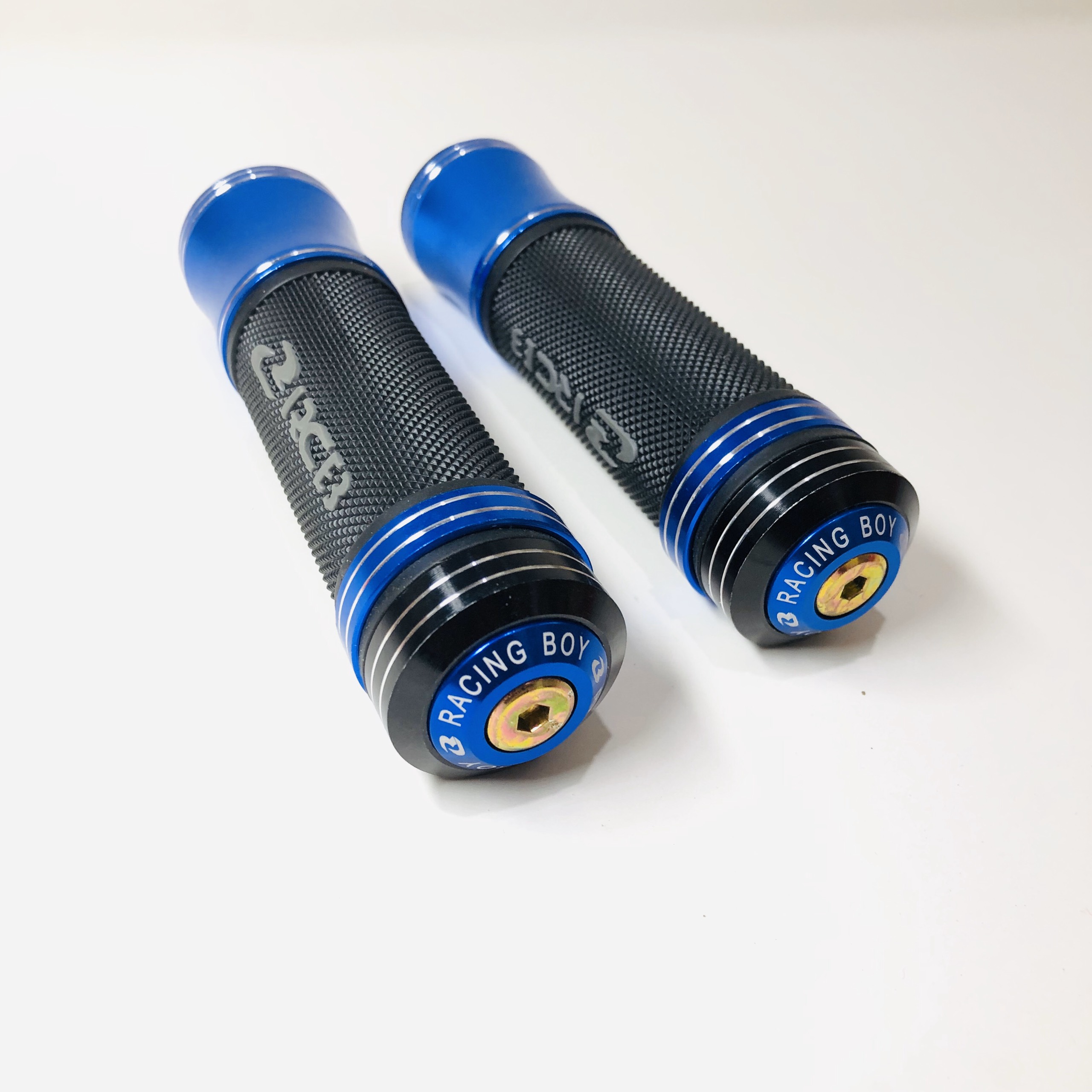 [HCM]Bao tay RCB 3 lớp cao cấp nhập khẩu Thailand phù hợp gắn cho tất cả các mẫu xe hiện nay màu xanh MOTORSAIGON