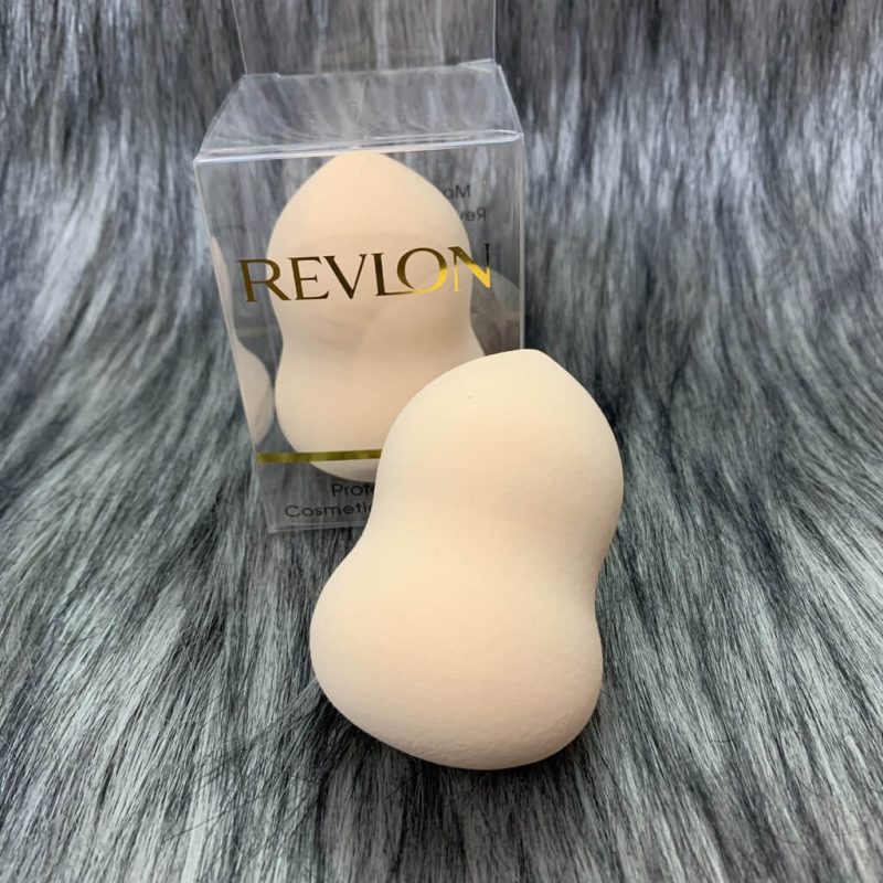 Mút tán kem nền hồ lô Revlon