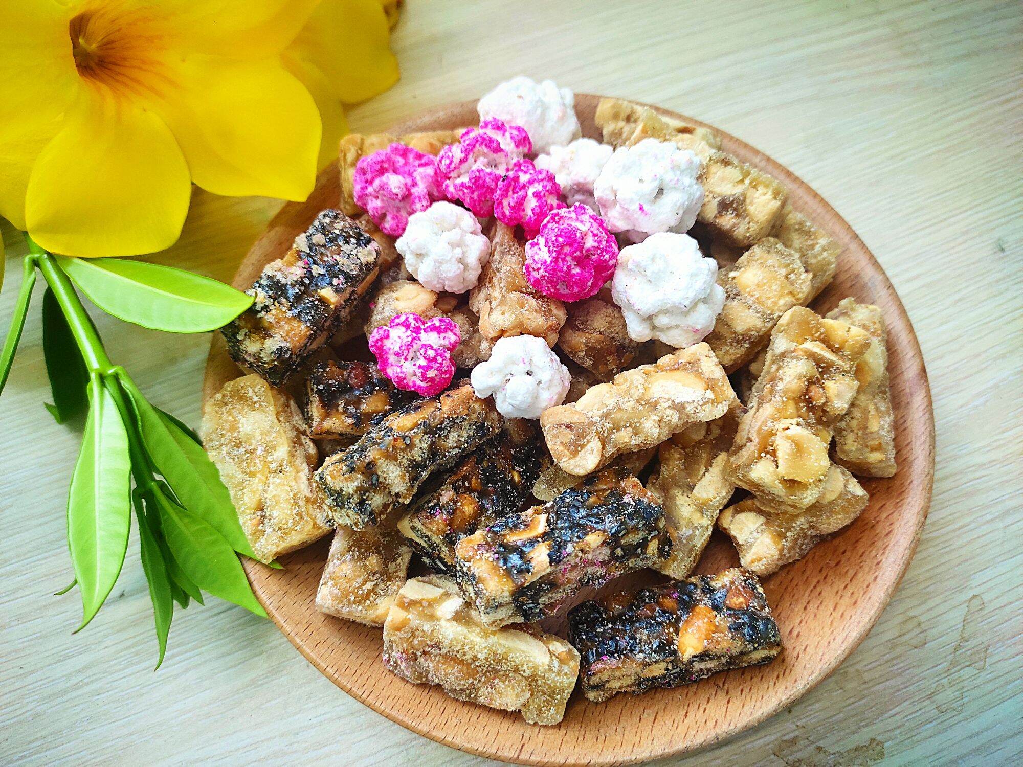 Kẹo thèo lèo bông dâu 500g (Kẹo đậu phộng/ thèo lèo truyền thống)