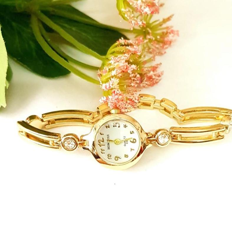 Giảm giá đồng hồ lắc tay nữ hongrui đính đá thời trang+Tặng 1 pin