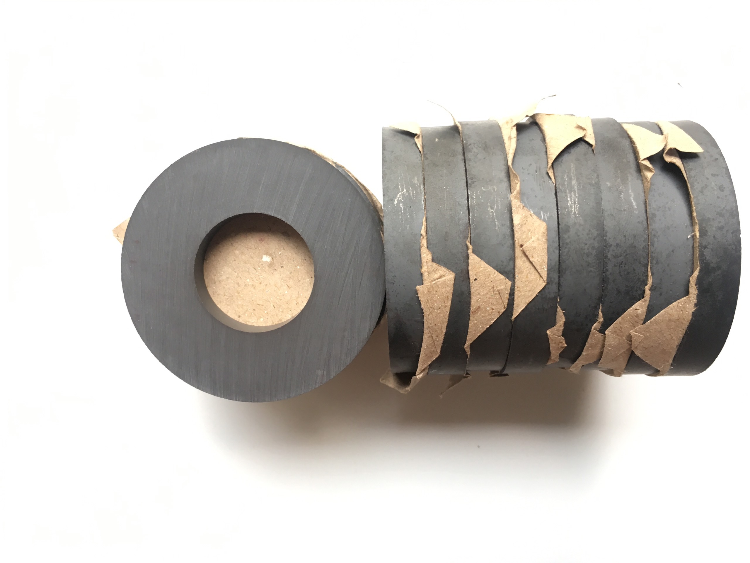 10 viên nam châm đen ferrite ø 60x24x10mm – nam châm hình nhẫn – nam châm loa