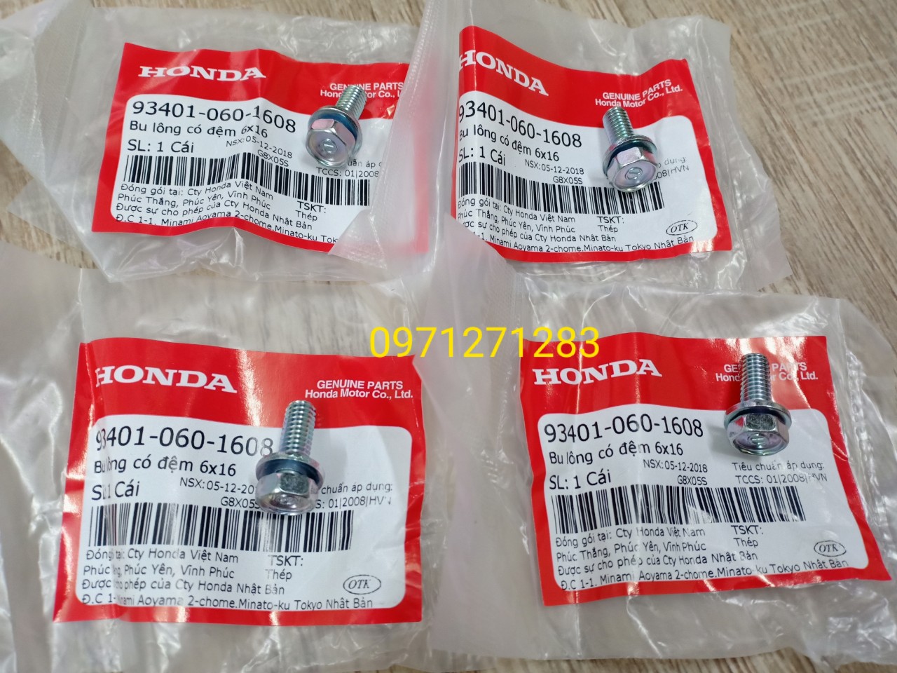 Bộ ốc bắt bình xăng to xe Dream