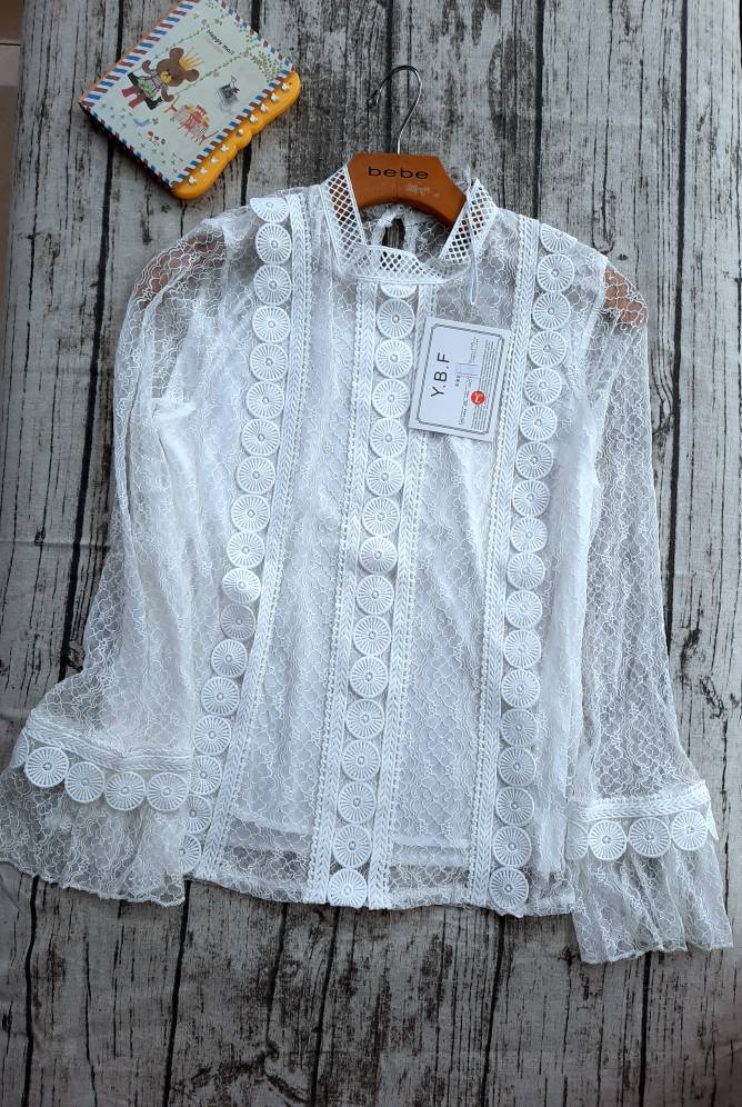 Áo kiểu nữ, áo ren nữ tay loe cực xinh