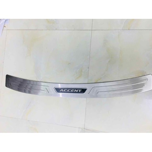 HYUNDAI ACCENT 2020:ỐP CHỐNG TRẦY CỐP NGOÀI INOX CAO CẤP