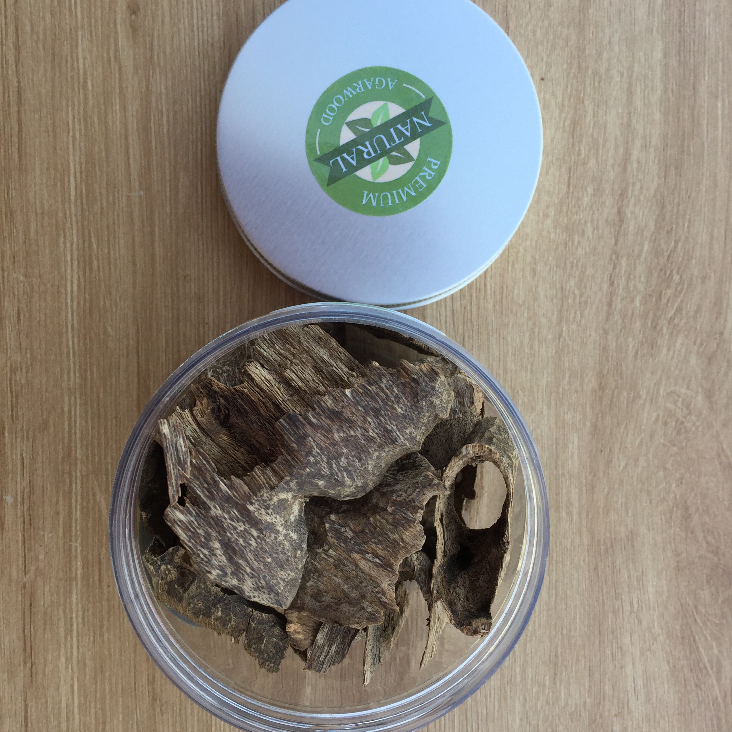 Trầm hương miếng cao cấp Hộp Bạc xông tài lộc - Trầm miếng xông nhà - trầm hương tự nhiên