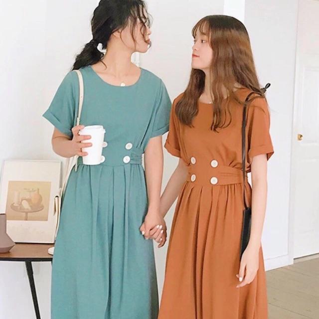 Đầm 4 nút trắng thắt eo