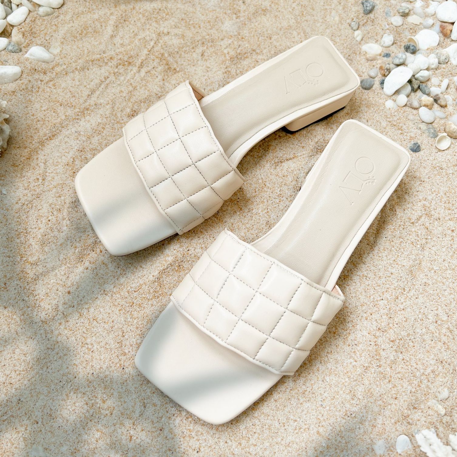 Olv - dép cream casual slipper