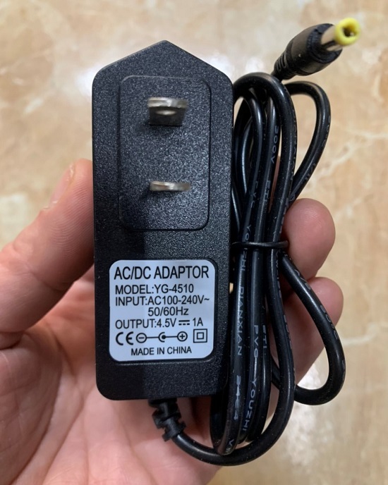 NGUỒN 4.5V DÙNG CHO MÁY NGHE ĐĨA CD WALKMAN , RADIO PANASONI RF562